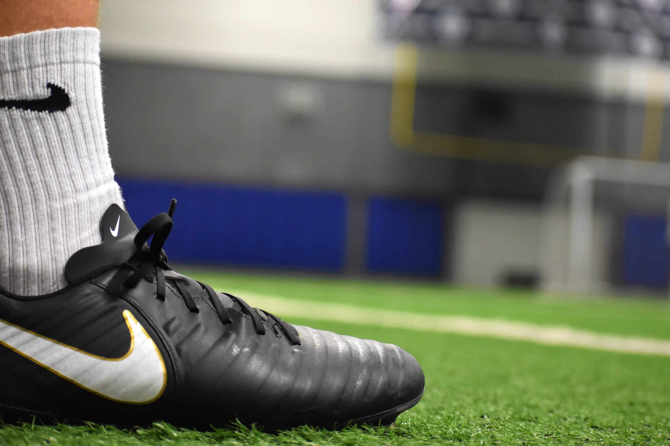 football cleats for linemen