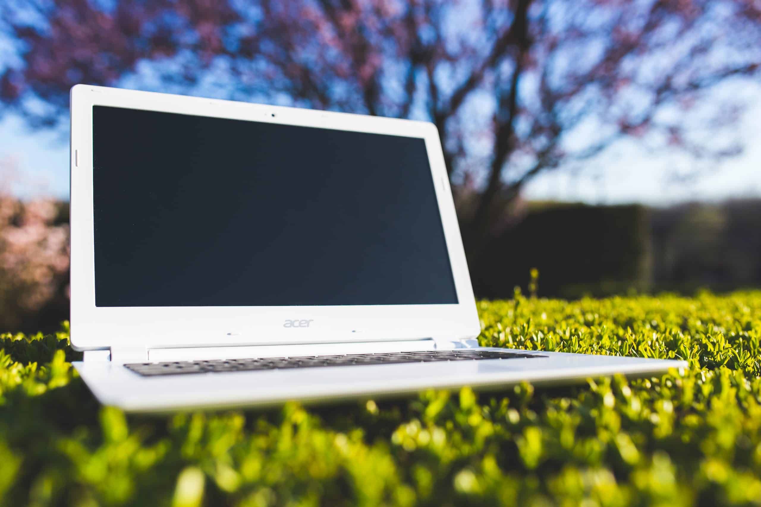 What is The Difference between Chromebook and Laptop?